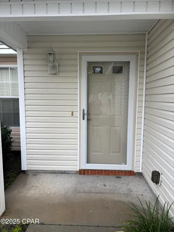 $1,575 | 3022 Meadow Street, Lynn Haven, FL 32444