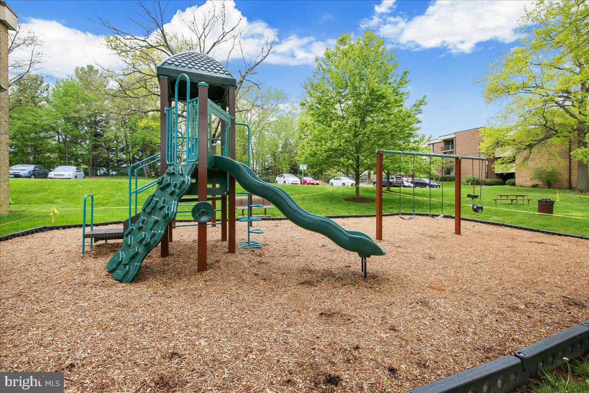 9900 Georgia Avenue, Unit 27613 Silver Spring, MD 20902 - Photo 42 of 47 Tot Lot
