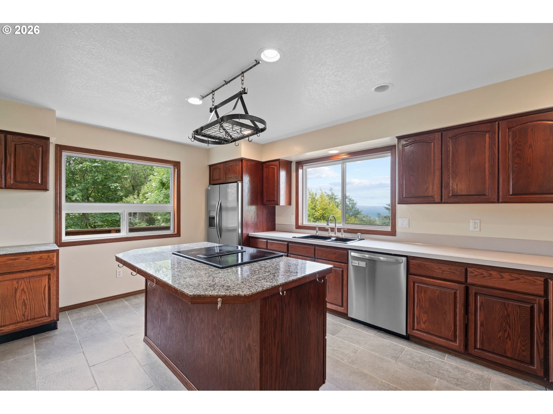 4955 Green Mountain Road Kalama, WA 98625 - Photo 10 of 37