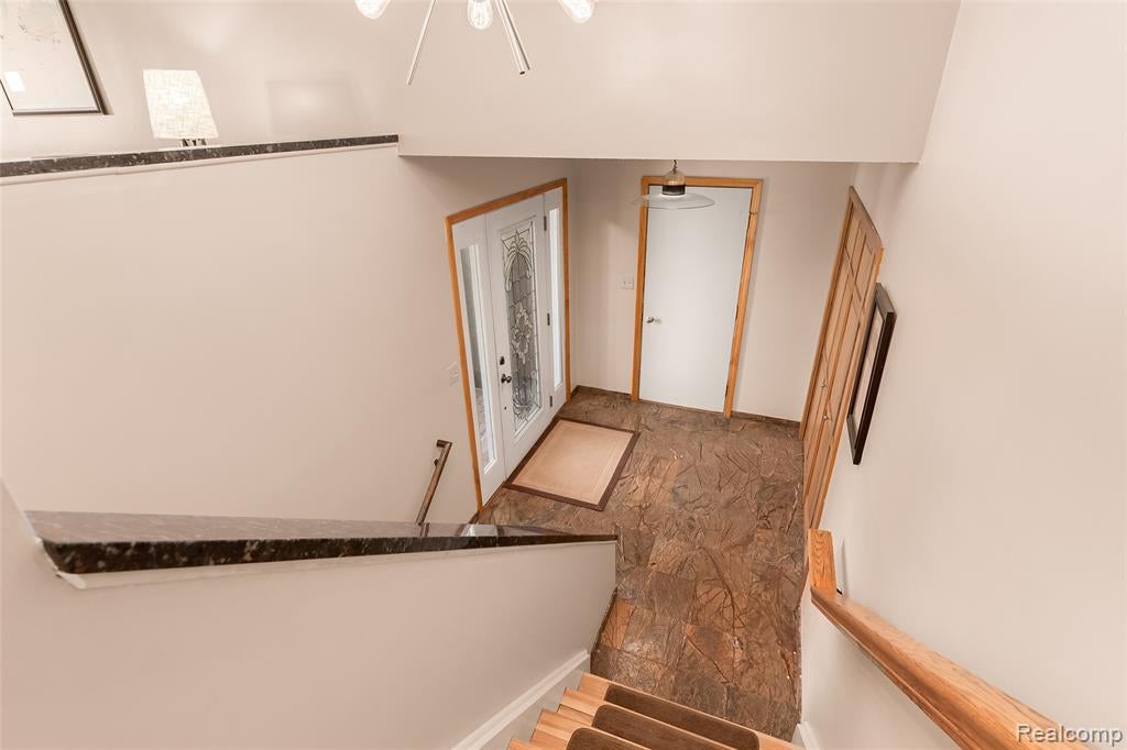 15395 Osius Road Chelsea, MI 48118 - Photo 3 of 58 Gallery Image 3