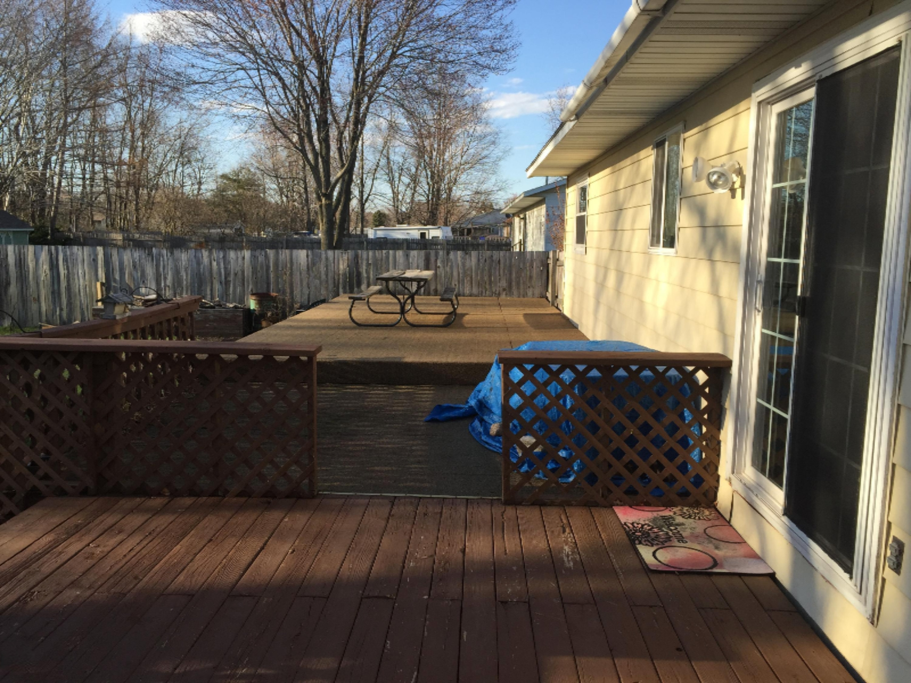2811 Hamilton Road Muskegon, MI 49445 - Photo 9 of 23 8a-Rear Deck 1