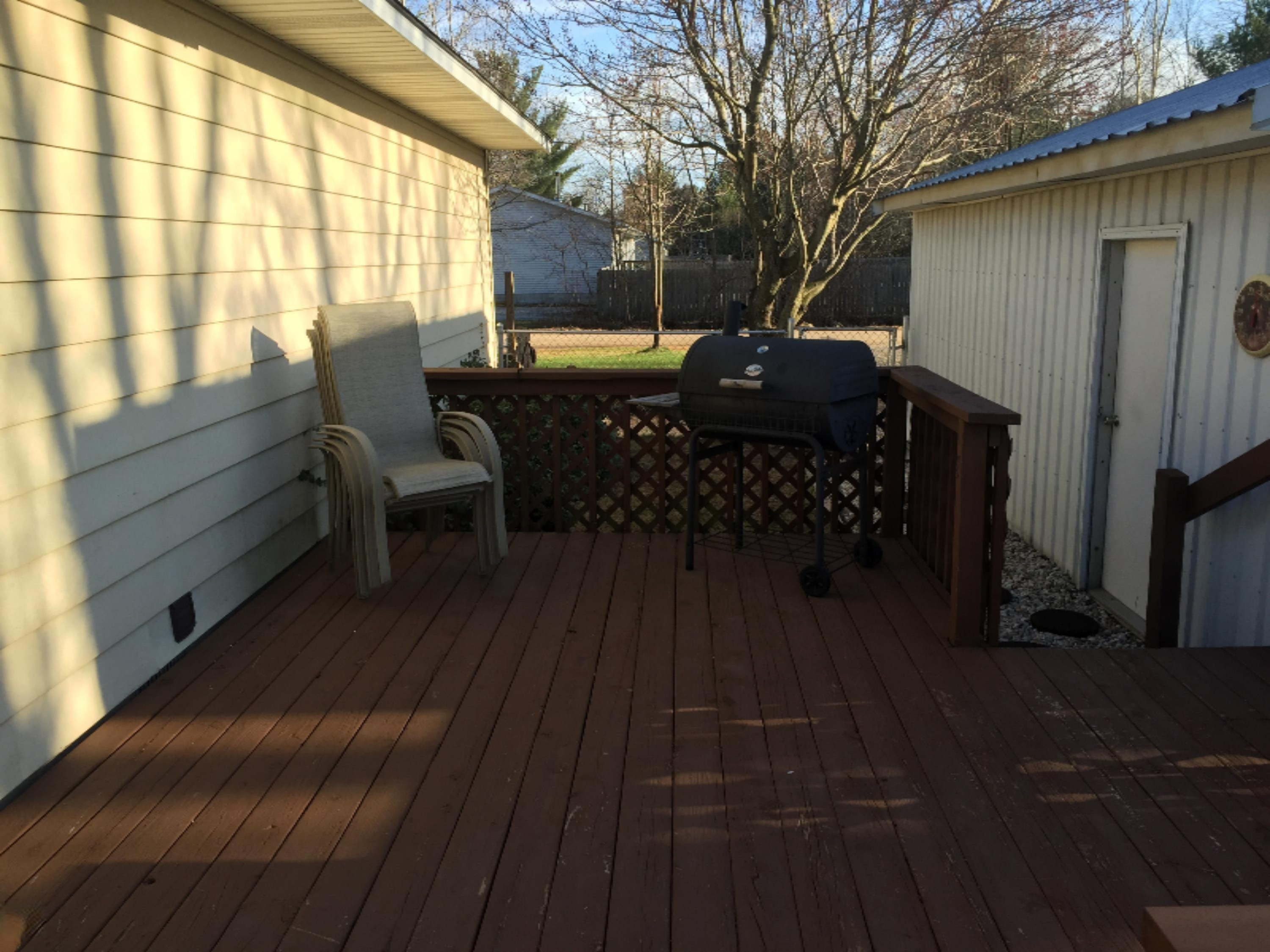 2811 Hamilton Road Muskegon, MI 49445 - Photo 10 of 23 8-Rear Deck 5
