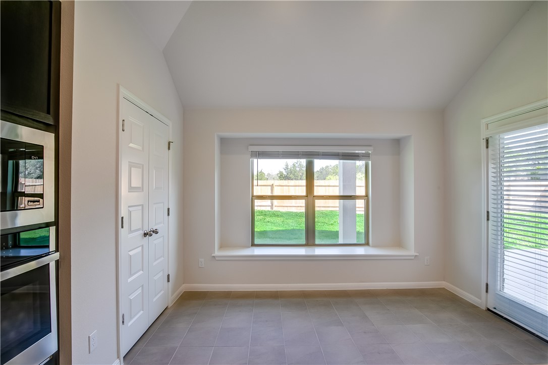 2425 Choctaw Place Leander, TX 78641 - Photo 14 of 32