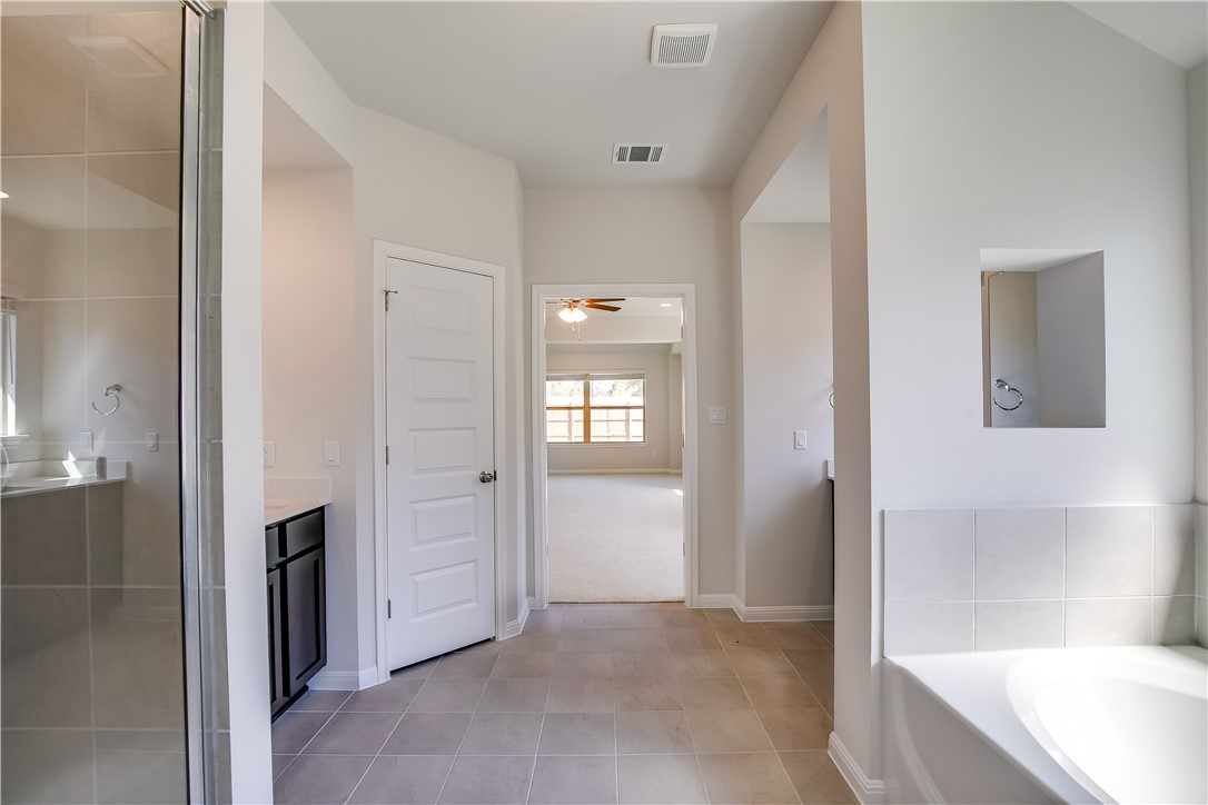 2425 Choctaw Place Leander, TX 78641 - Photo 20 of 32