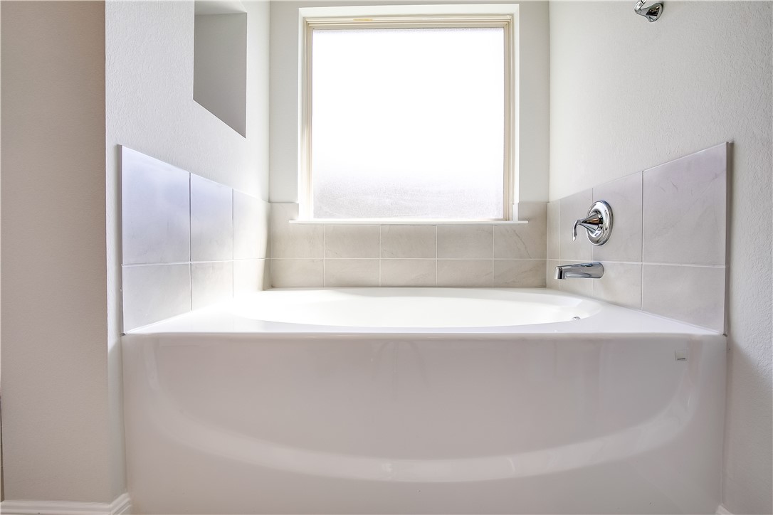 2425 Choctaw Place Leander, TX 78641 - Photo 21 of 32