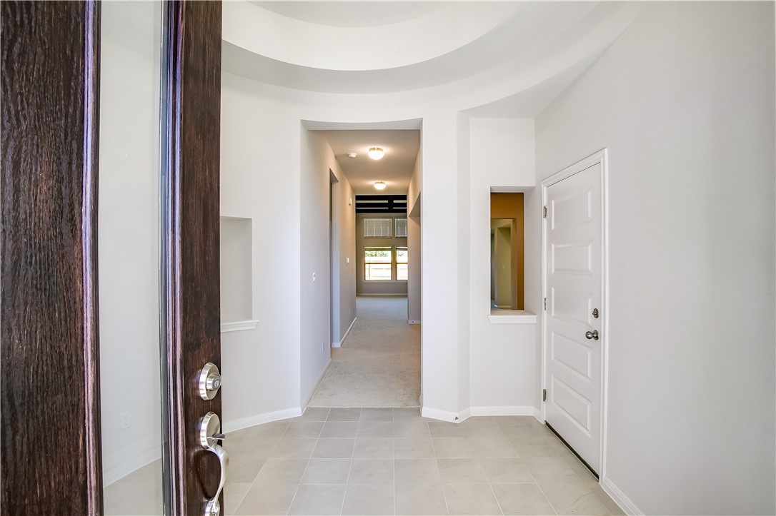 2425 Choctaw Place Leander, TX 78641 - Photo 4 of 32