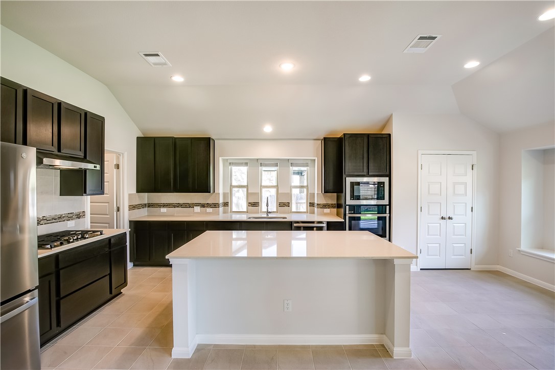 2425 Choctaw Place Leander, TX 78641 - Photo 10 of 32