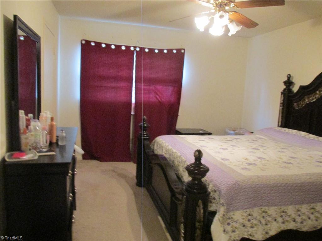 228 Northpoint Avenue, Unit E High Point, NC 27262 - Photo 8 of 13 Gallery Image 8