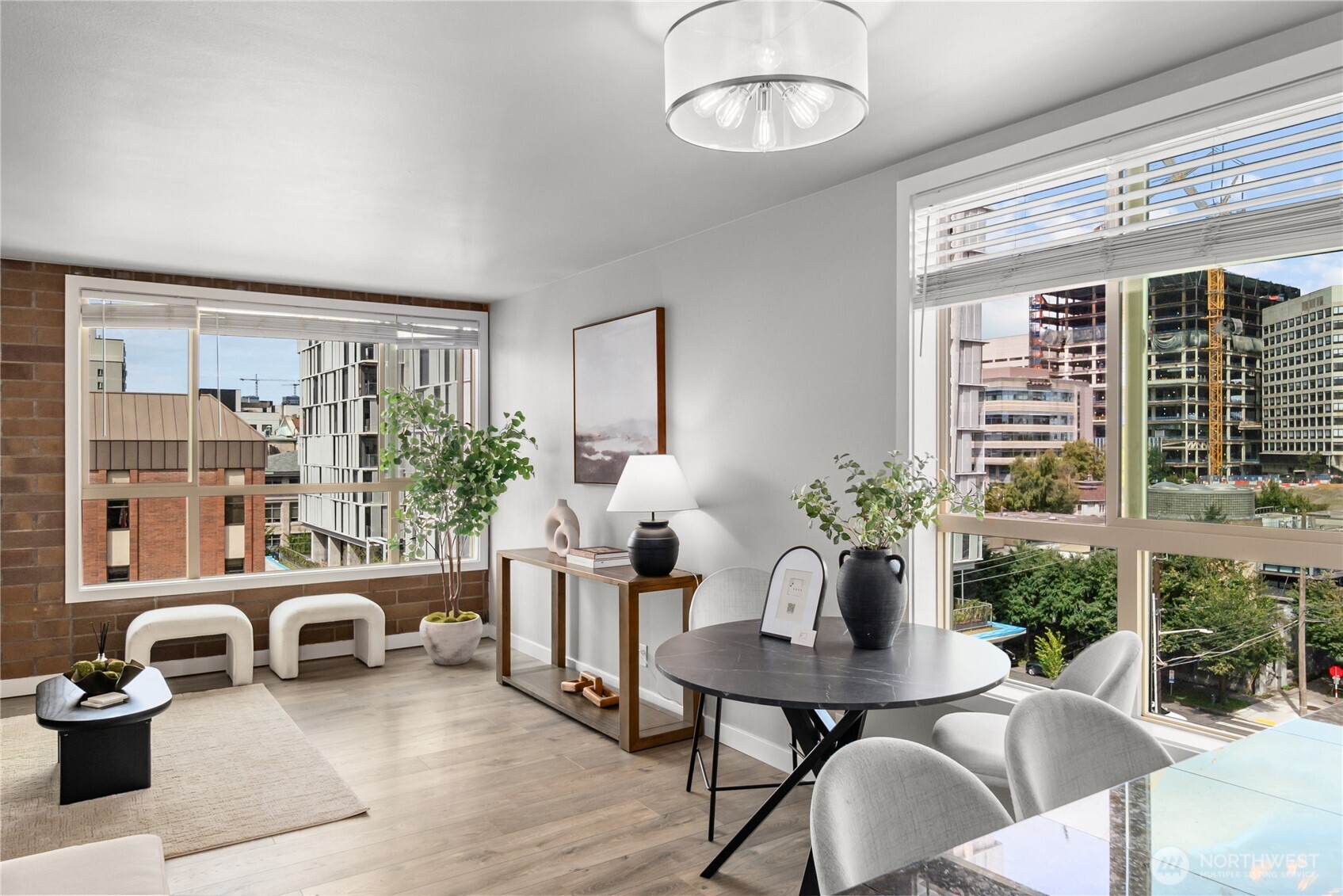 905 Cherry Street, Unit 701 Seattle, WA 98104 - Photo 11 of 31