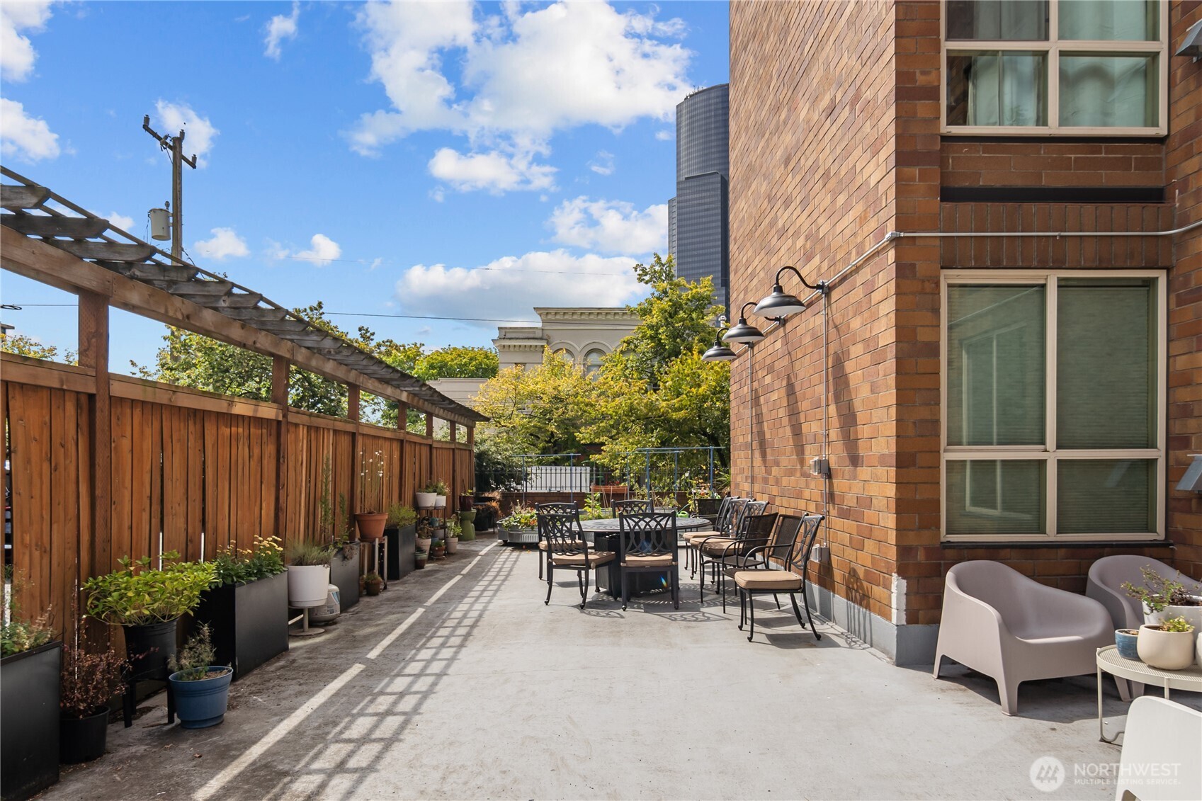 905 Cherry Street, Unit 701 Seattle, WA 98104 - Photo 22 of 31