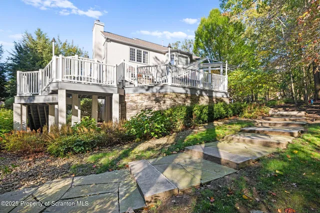 $1,250,000 | 202 Glenmaura Drive, Moosic, PA 18507