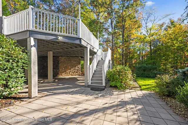 $1,250,000 | 202 Glenmaura Drive, Moosic, PA 18507