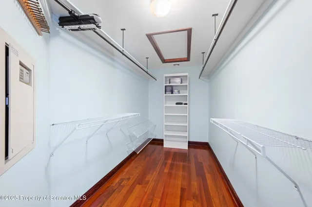 $1,250,000 | 202 Glenmaura Drive, Moosic, PA 18507