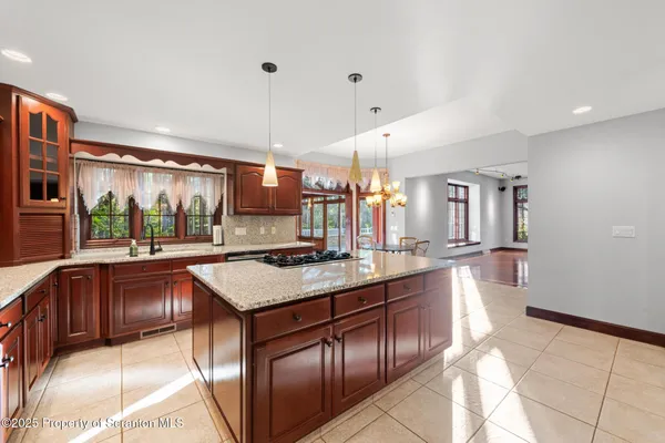 $1,100,000 | 202 Glenmaura Drive, Moosic, PA 18507