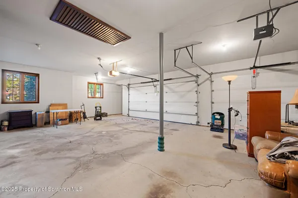 $1,100,000 | 202 Glenmaura Drive, Moosic, PA 18507