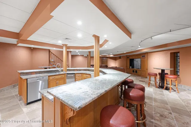 $1,250,000 | 202 Glenmaura Drive, Moosic, PA 18507