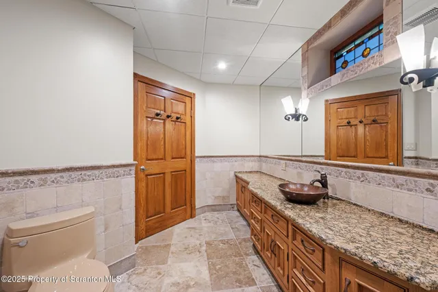 $1,250,000 | 202 Glenmaura Drive, Moosic, PA 18507