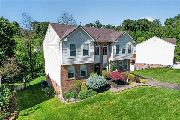 $419,900 | 845 Emerald Drive, New Kensington, PA 15068