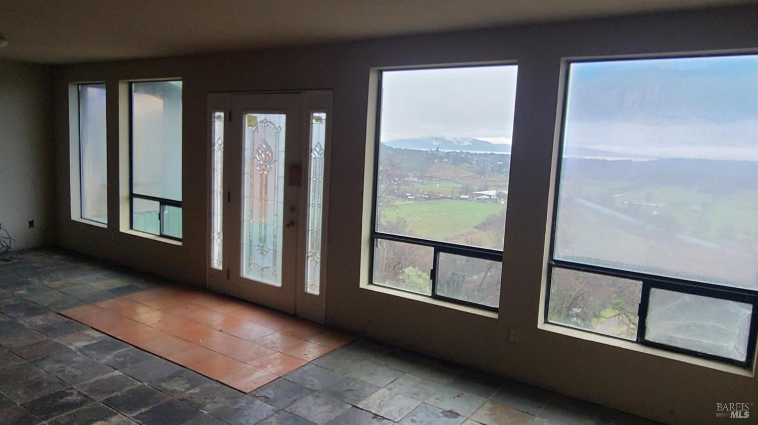 9176 Upper Lake Lucerne Road Upper Lake, CA 95485 - Photo 13 of 45