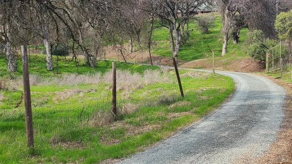 $579,000 | 9176 Upper Lake Lucerne Road, Upper Lake, CA 95485