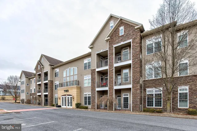 $299,900 | 200 Jefferson Avenue, Unit 218, State College, PA 16801