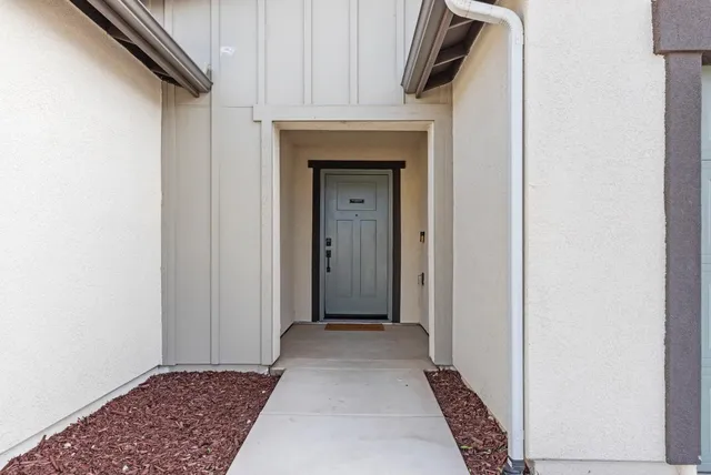 $410,000 | 276 Grand Vw Court, Merced, CA 95341