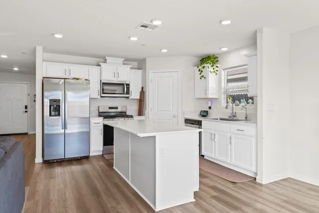 $410,000 | 276 Grand Vw Court, Merced, CA 95341