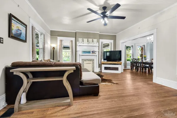 $804,900 | 1519 East De Soto Street, Pensacola, FL 32501