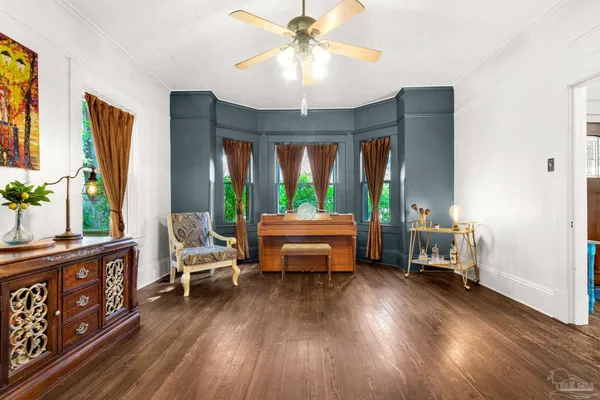 $804,900 | 1519 East De Soto Street, Pensacola, FL 32501