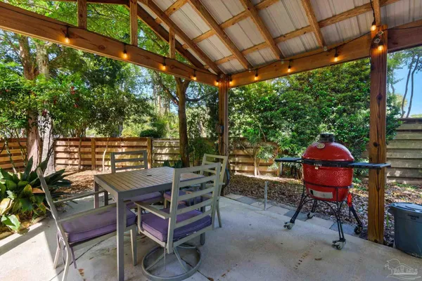 $804,900 | 1519 East De Soto Street, Pensacola, FL 32501
