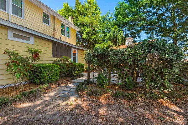 $804,900 | 1519 East De Soto Street, Pensacola, FL 32501