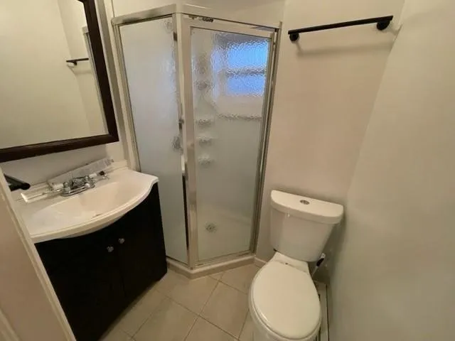 $2,000 | 5 Record Street, Unit 2B, Newport, RI 02840