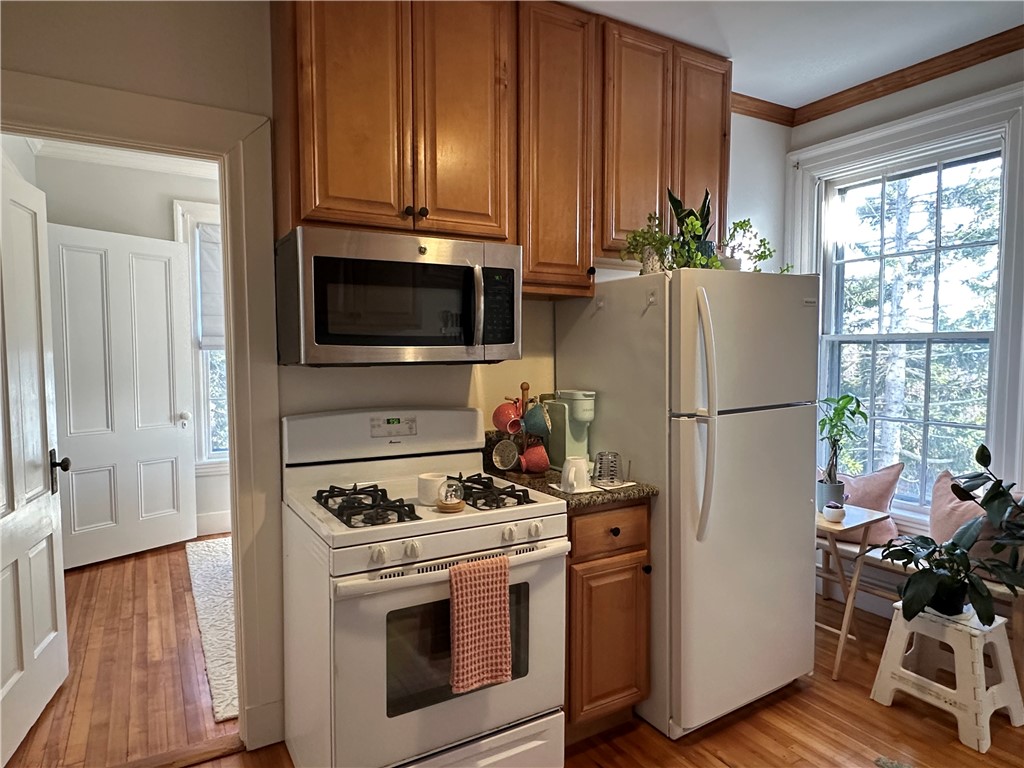 5 Record Street, Unit 2B Newport, RI 02840 - Photo 22 of 26