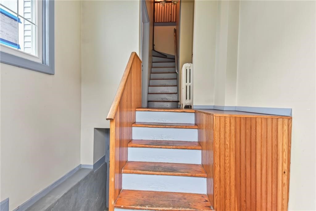 5 Record Street, Unit 2B Newport, RI 02840 - Photo 4 of 17