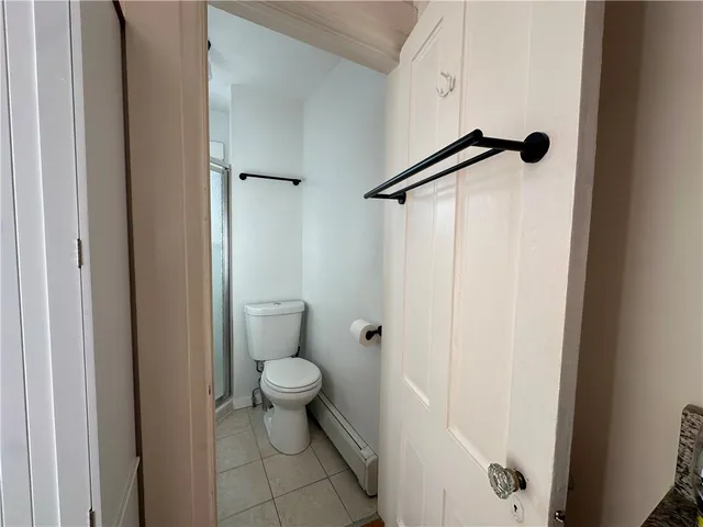 $2,000 | 5 Record Street, Unit 2B, Newport, RI 02840