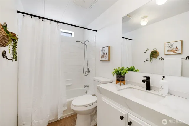 $420,000 | 5255 South Apollo Road, Langley, WA 98260