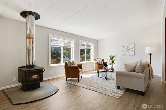 $420,000 | 5255 South Apollo Road, Langley, WA 98260