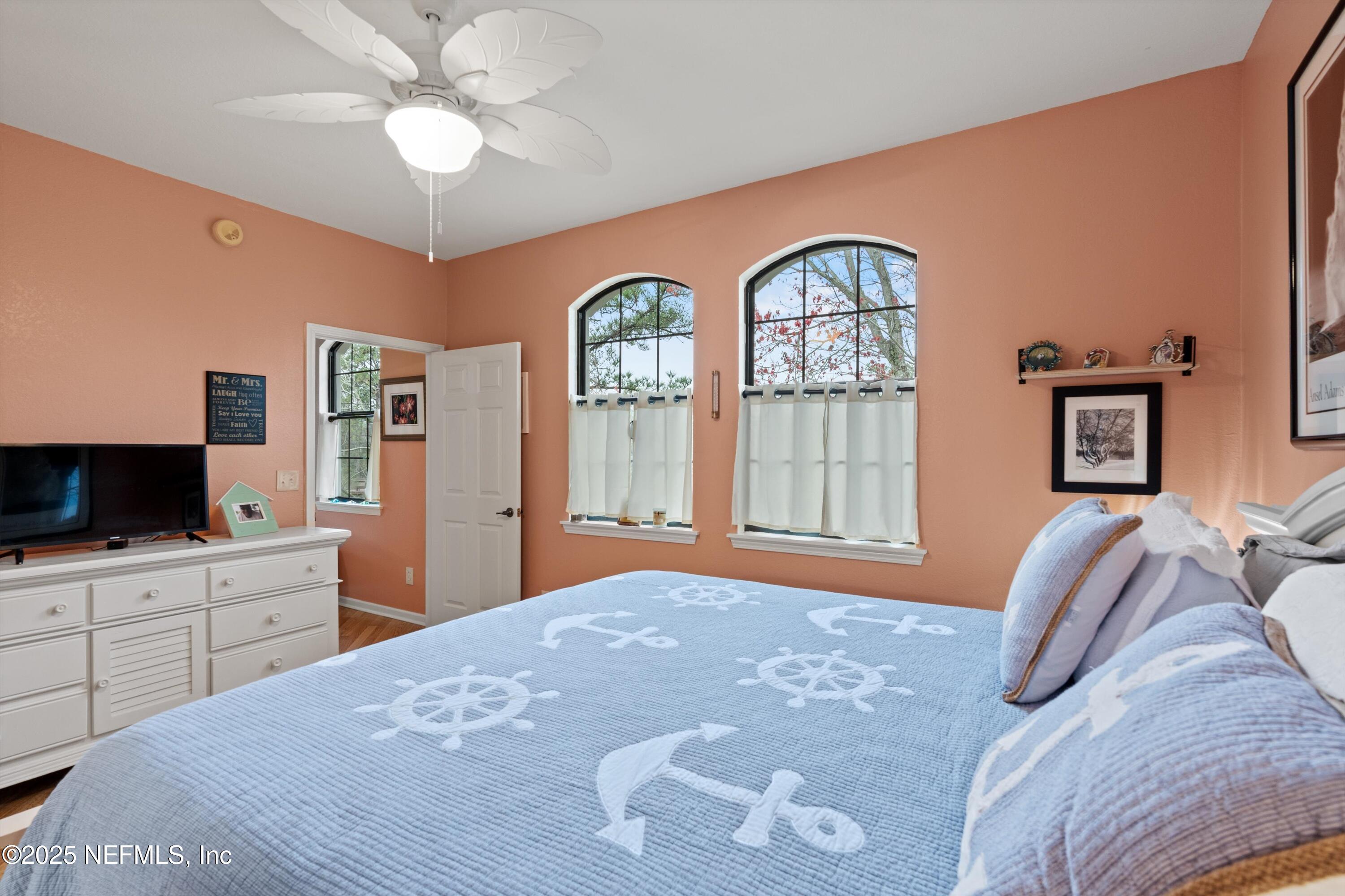 1823 Vista Cove Road St. Augustine, FL 32084 - Photo 15 of 42 20-Primary Bedroom