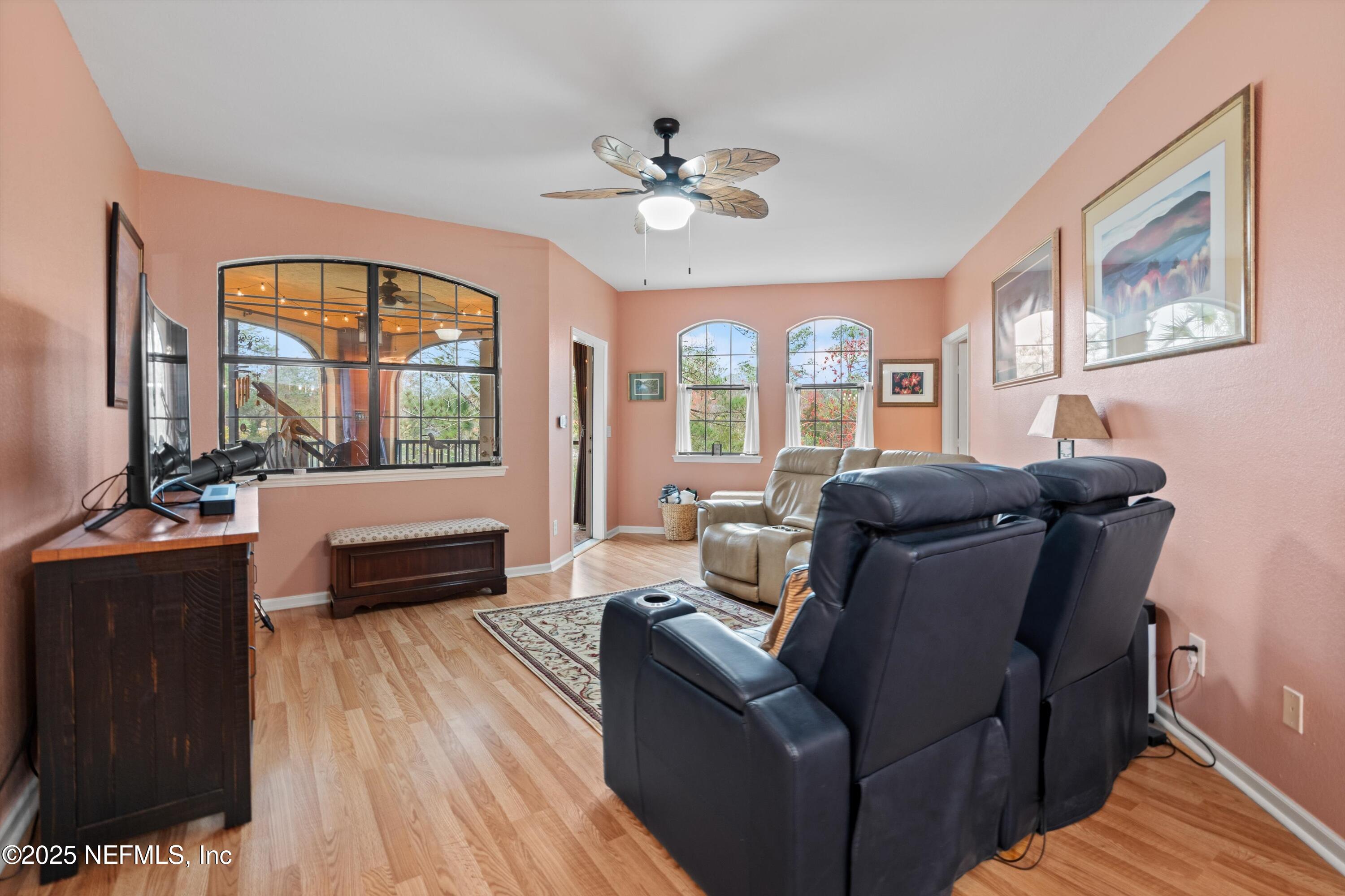 10-Living Room