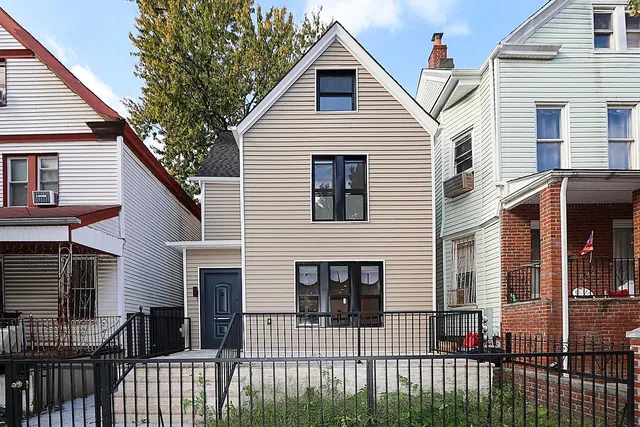 $898,000 | 88 Elton Street | Highland Park