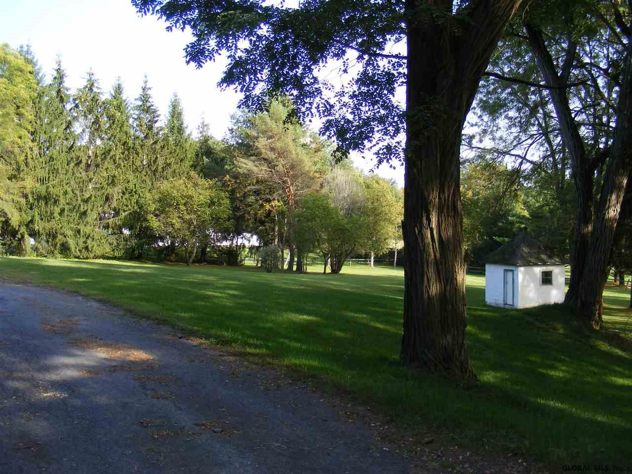 521 Lepper Road Fort Johnson, NY 12070 - Photo 4 of 25 Photo 4