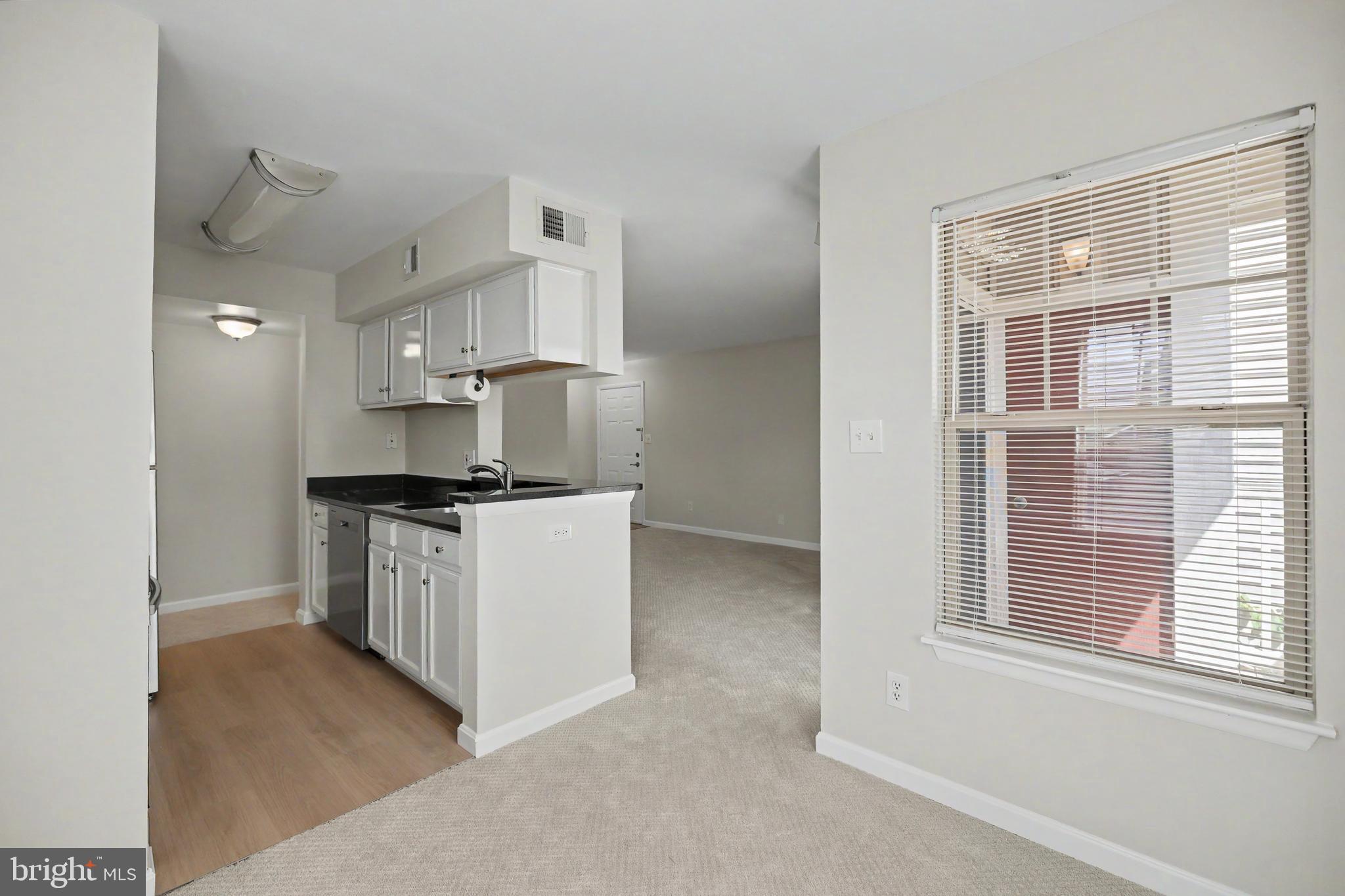 1727 Ascot Way, Unit 1727G Reston, VA 20190 - Photo 6 of 33 Gallery Image 6