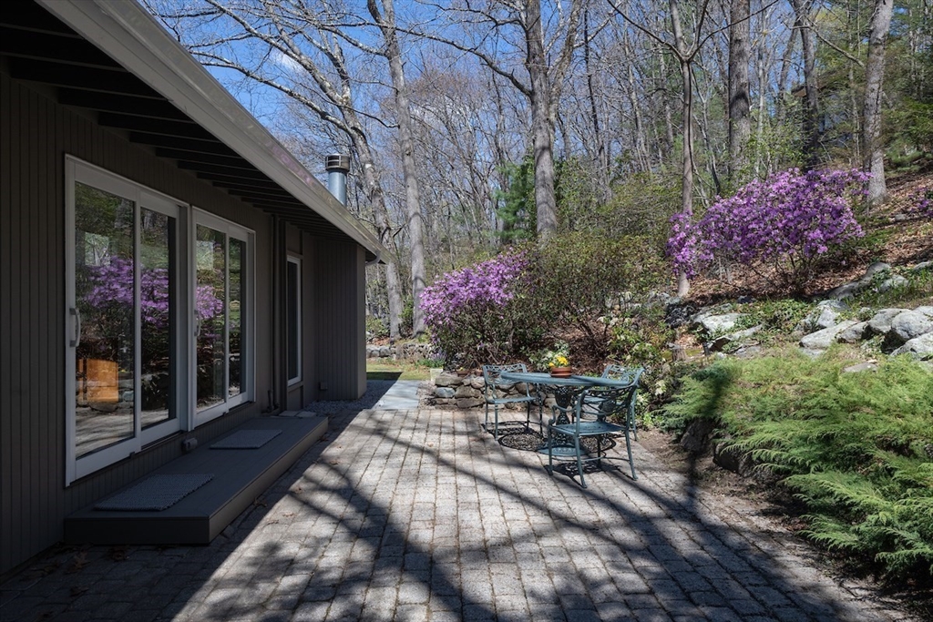 3 Compton Circle Lexington, MA 02421 - Photo 36 of 36 Gallery Image 36
