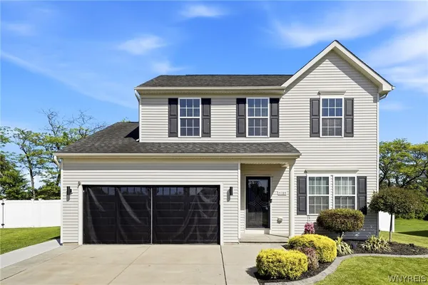 $500,000 | 5789 Willow Creek Lane, Cambria, NY 14132