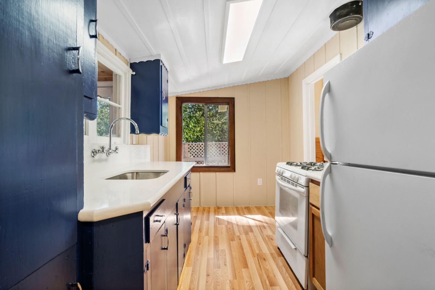 364 Brimblecom Road Boulder Creek, CA 95006 - Photo 11 of 34 Gallery Image 11