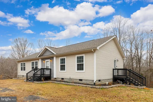 $450,000 | 13115 Arcadia Road, Woodford, VA 22580