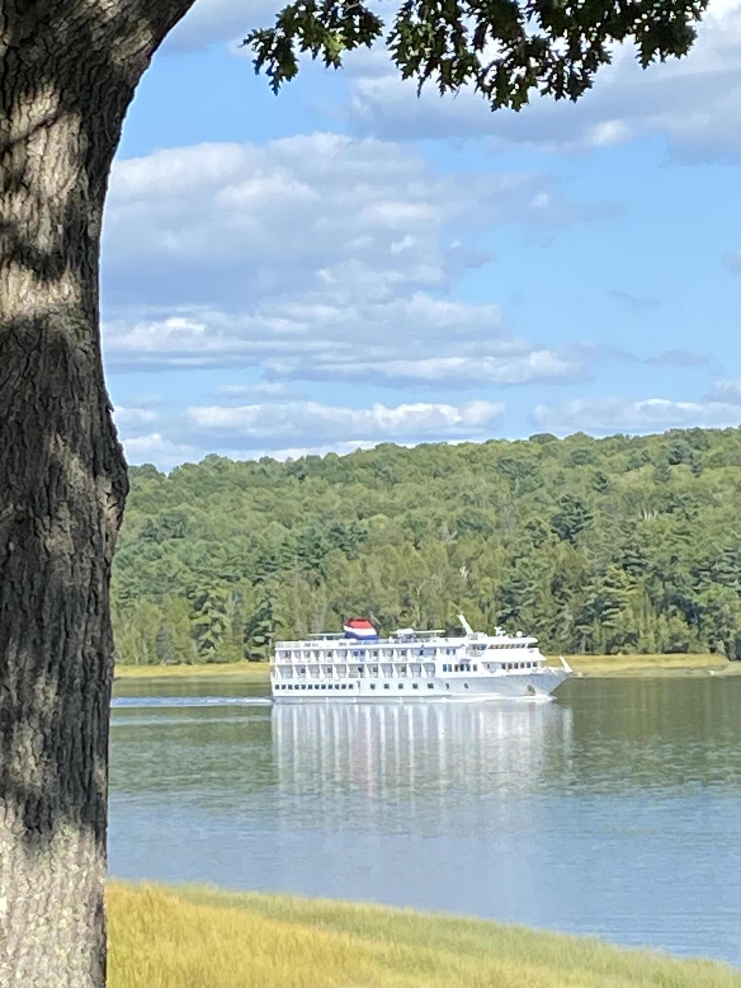 985 North North Main Street Winterport, ME 04496 - Photo 11 of 79 IMG_5376