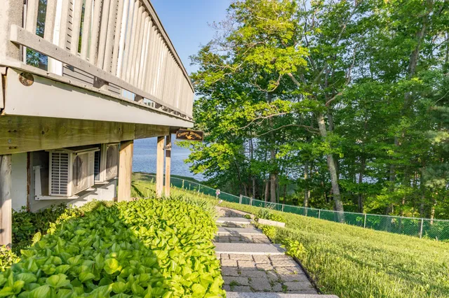 $629,900 | 985 North North Main Street, Winterport, ME 04496