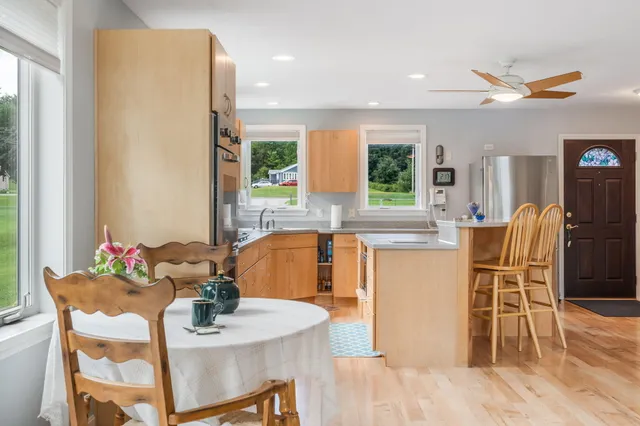 $629,900 | 985 North North Main Street, Winterport, ME 04496