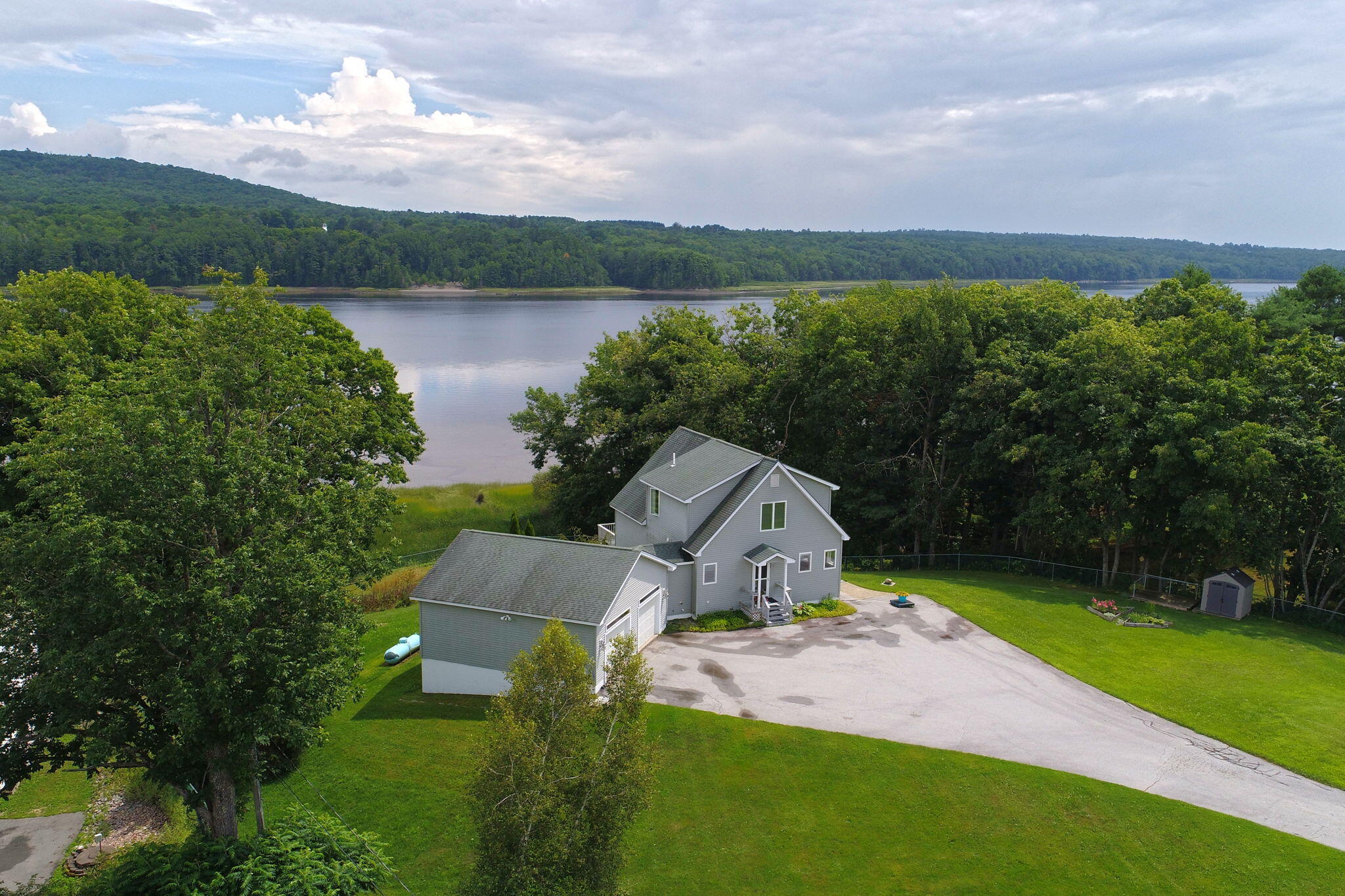 985 North North Main Street Winterport, ME 04496 - Photo 5 of 79 4-web-or-mls-985-n-main-st